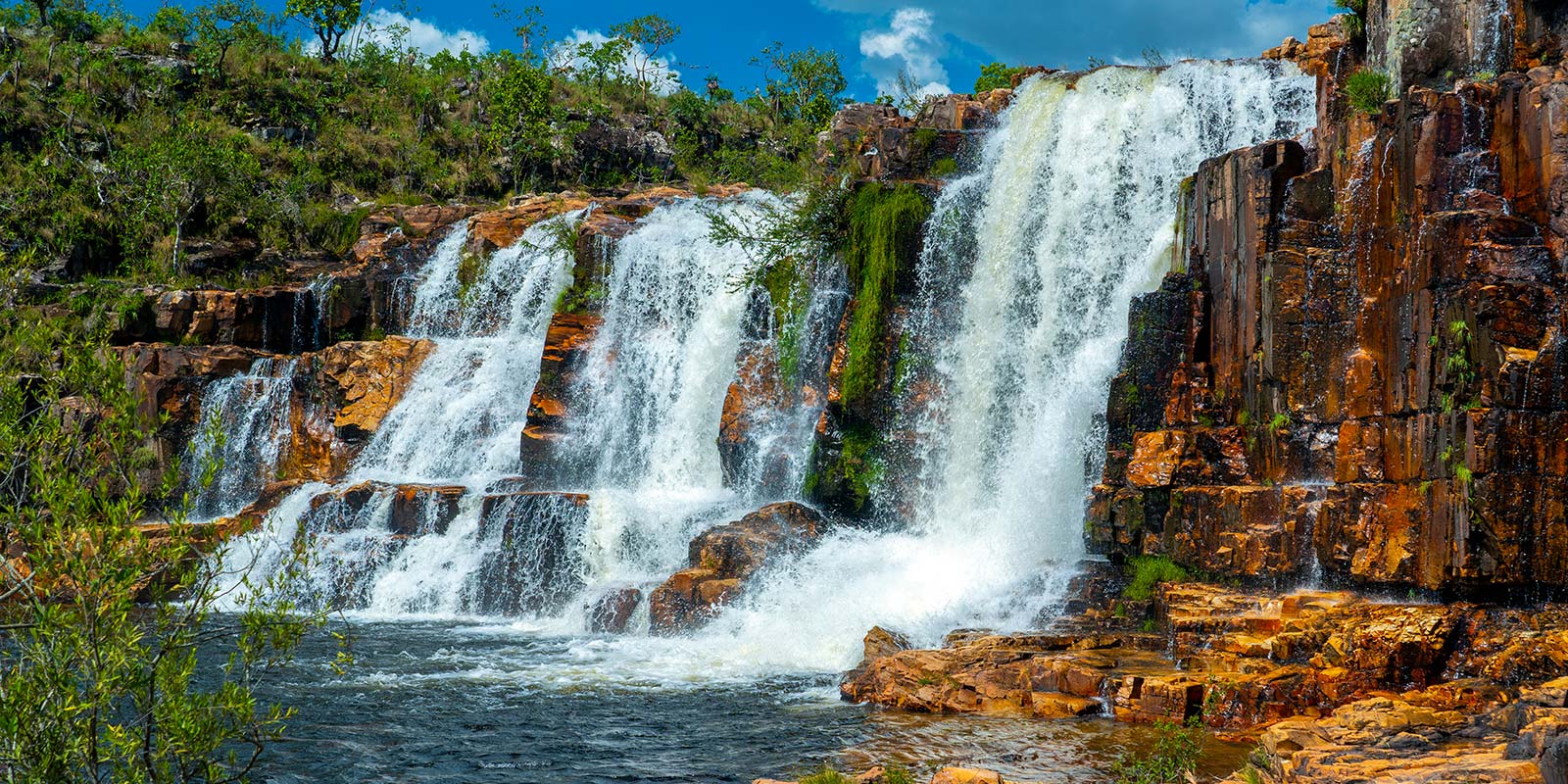 Waterfall in Parque Nacional da Chapada dos Veadeiros - Oklahoma